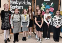 Międzyszkolny Konkurs Pieśni i Piosenek Niepodległościowych w ZSP Nr 4 w Limanowej - zdjęcie główne