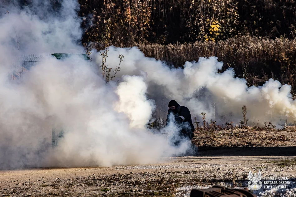Terytorialsi ćwiczyli w zakładzie produkcyjnym - zdjęcie 6