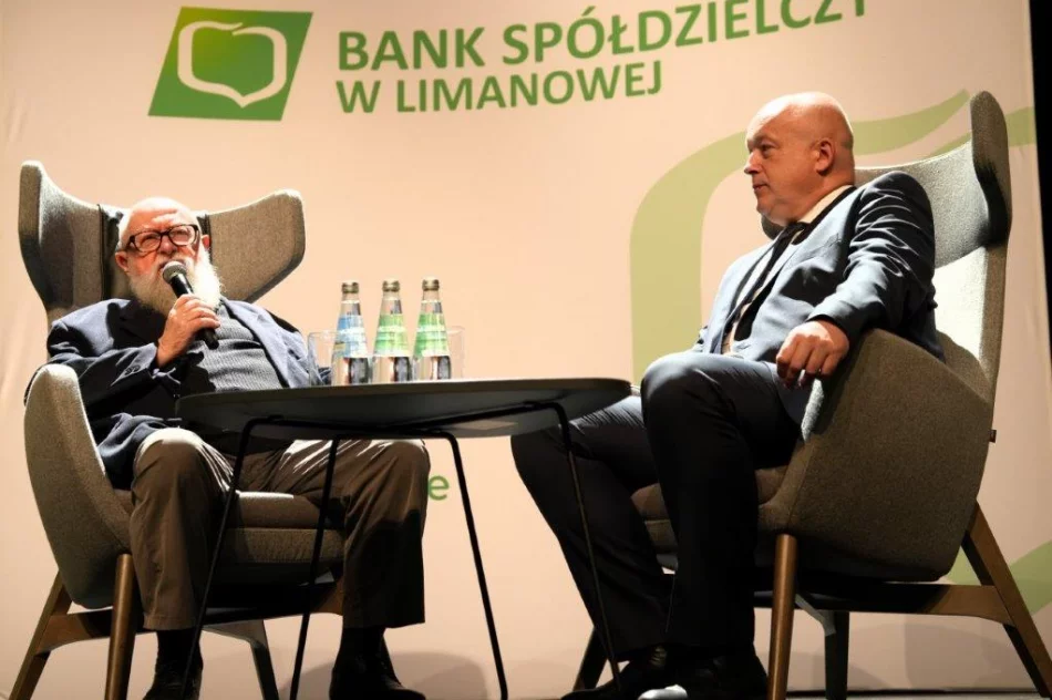Profesor Jerzy Bralczyk spotkał się z młodzieżą i mieszkańcami - zdjęcie 8
