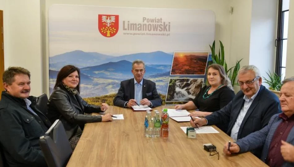 Podpisana umowa na remont drogi powiatowej - zdjęcie 1