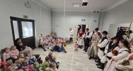 Zespół Regionalny „Starowiejski HYR” z wizytą w Miejskim Przedszkolu Nr 2 - zdjęcie 3