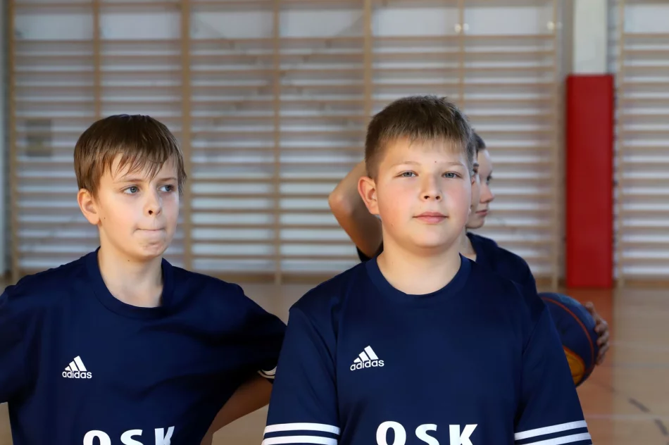 Rupniów i Mordarka na podium w Mistrzostwa Gminy Limanowa w Koszykówce 3x3 Chłopców - zdjęcie 4