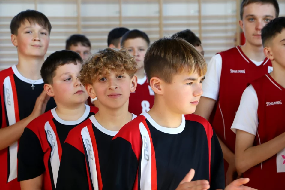 Rupniów i Mordarka na podium w Mistrzostwa Gminy Limanowa w Koszykówce 3x3 Chłopców - zdjęcie 9