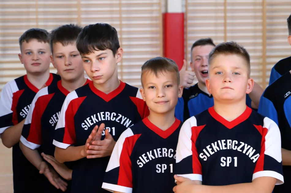 Rupniów i Mordarka na podium w Mistrzostwa Gminy Limanowa w Koszykówce 3x3 Chłopców - zdjęcie 14