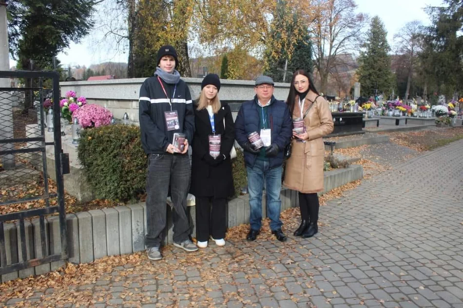 Kolejna kwesta na rzecz ratowania zabytkowych nagrobków miała miejsce w Łososinie Górnej - zdjęcie 6