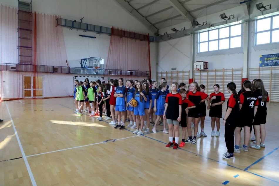 Siekierczyna i Mordarka wygrywa Mistrzostwa Gminy Limanowa w Koszykówce 3x3 Dziewcząt - zdjęcie 3