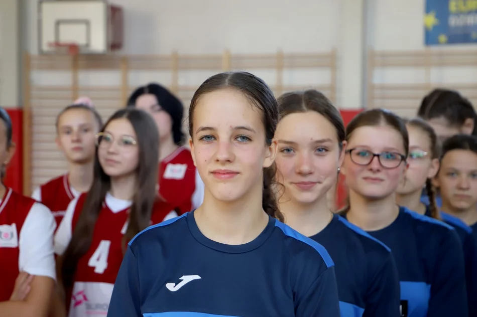 Siekierczyna i Mordarka wygrywa Mistrzostwa Gminy Limanowa w Koszykówce 3x3 Dziewcząt - zdjęcie 6