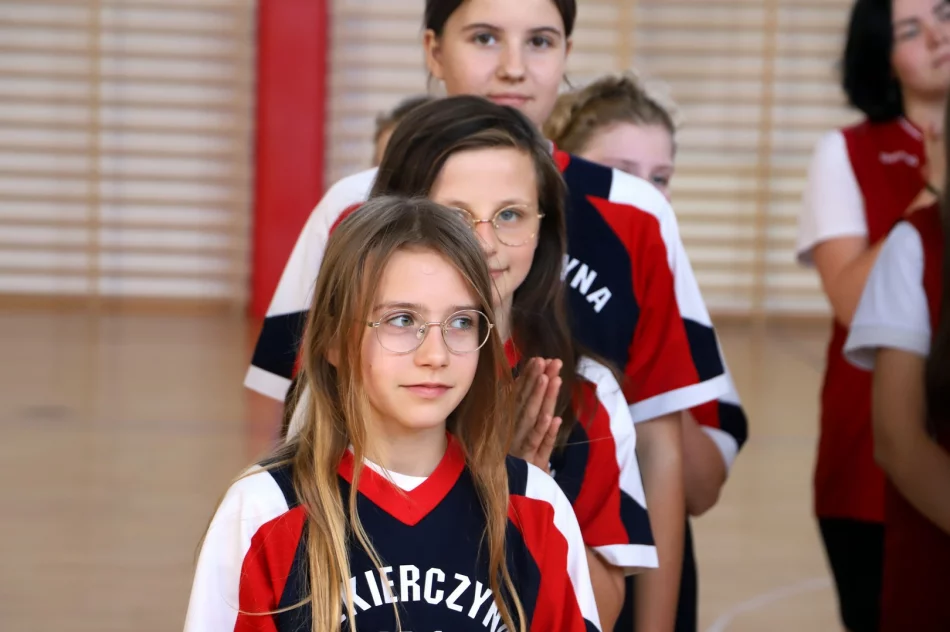 Siekierczyna i Mordarka wygrywa Mistrzostwa Gminy Limanowa w Koszykówce 3x3 Dziewcząt - zdjęcie 8