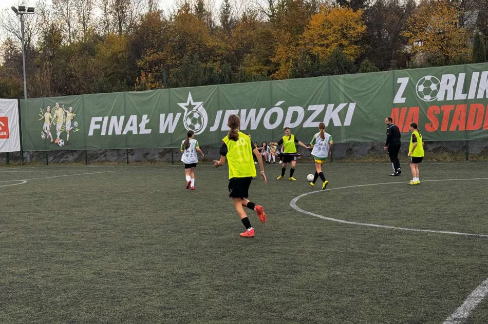 Na orlikach limanowskich odbył się Wojewódzki Finał Turnieju „Z Orlika na Stadion” - zdjęcie 8