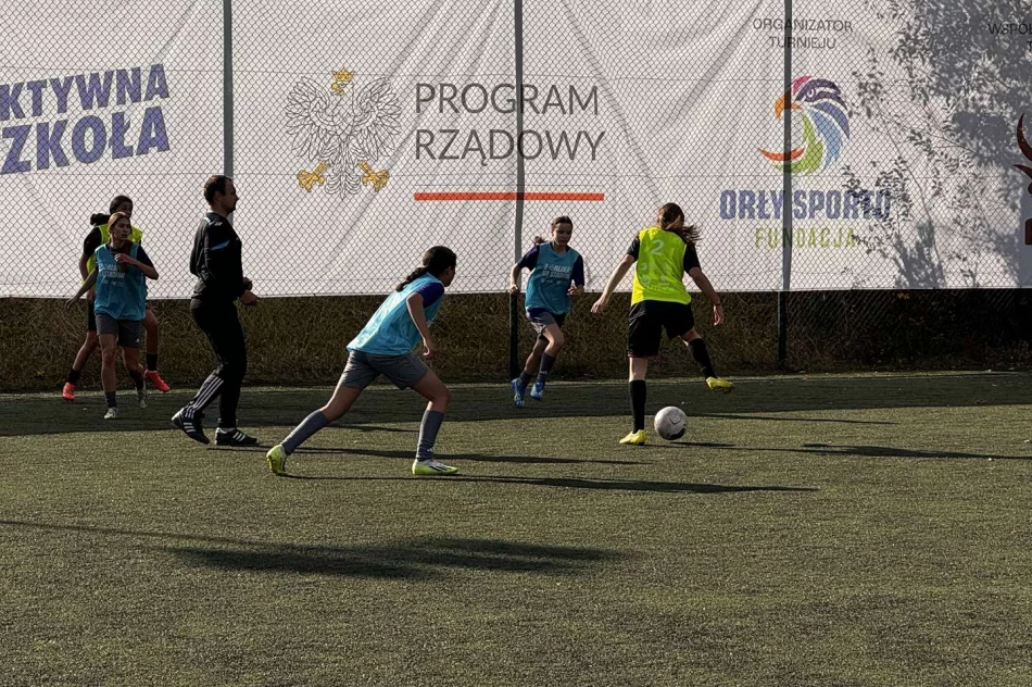 Na orlikach limanowskich odbył się Wojewódzki Finał Turnieju „Z Orlika na Stadion” - zdjęcie 10