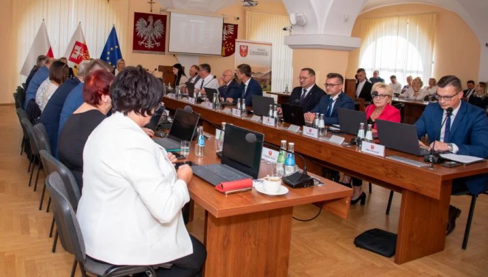 Dziś VI sesja Rady Powiatu - oglądaj na żywo - zdjęcie 1