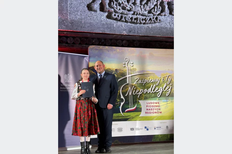 Marlena Wardęga z Siekierczyny laureatką PIERWSZEGO MIEJSCA w konkursie zaŚPIEWAJ I TY NIEPODLEGŁEJ! - zdjęcie 4