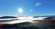 Beskid Wyspowy z lotu ptaka: Morze mgieł i wyłaniające się szczyty (WIDEO) - zdjęcie 3