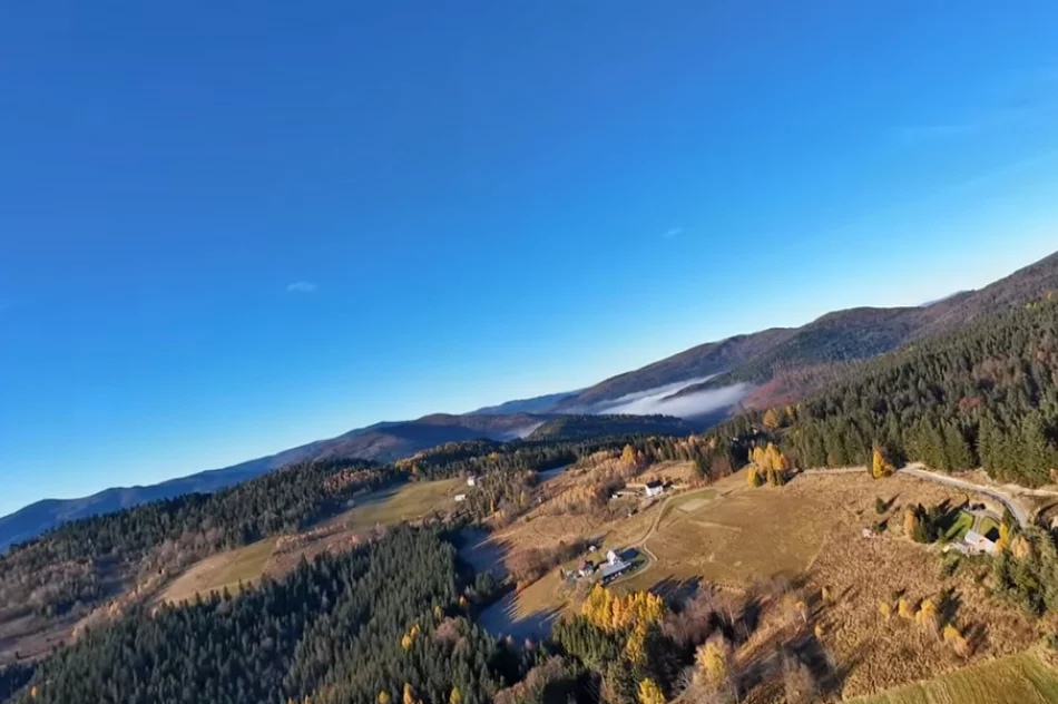 Beskid Wyspowy z lotu ptaka: Morze mgieł i wyłaniające się szczyty (WIDEO) - zdjęcie 5