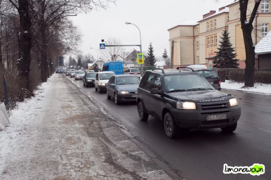 Potrącenie na ul. Piłsudskiego w Limanowej - zdjęcie 3