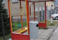 Zdemolowane przystanki - zdjęcie główne