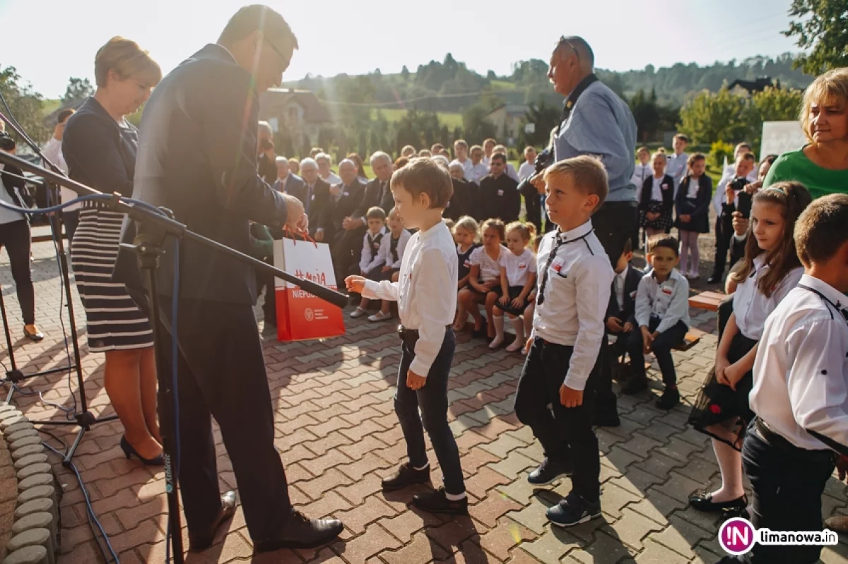 Prezes IPN na Limanowszczyźnie zainaugurował nowy rok szkolny