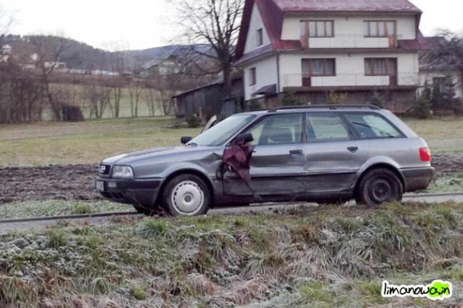 Lodowisko na drodze - zdjęcie 2