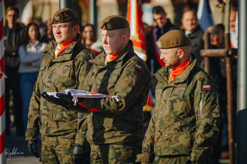 Obchody 106. rocznicy odzyskania przez Polskę niepodległości - zdjęcie 4