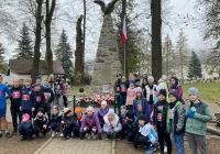 Niepodległościowy Bieg na Orientację z okazji 90 rocznicy odsłonięcia i poświęcenia Pomnika Legionistów w Łososinie Górnej - zdjęcie główne