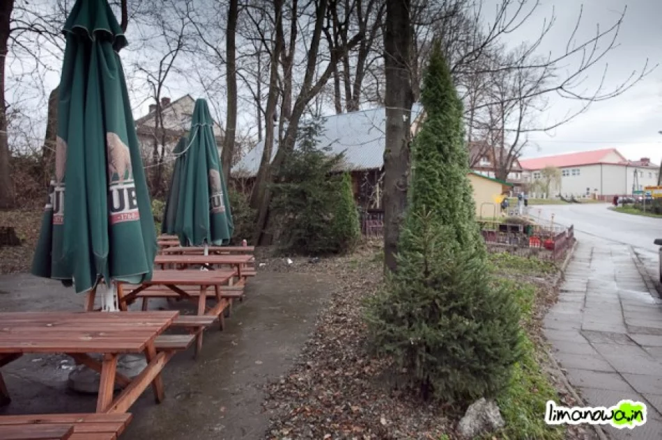 Chłopak pchnięty nożem jest w stanie stabilnym - zdjęcie 2