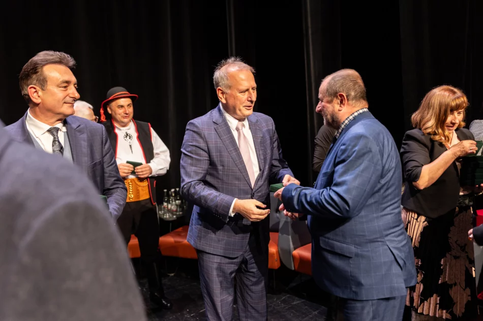 Odbył się II Zjazd Limanowian (ZDJĘCIA) - zdjęcie 12