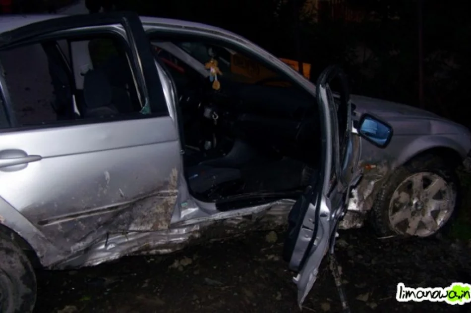 Cztery osoby w szpitalu - wypadek w Dobrej - zdjęcie 2