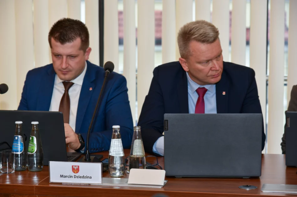 Nowy radny Leszek Lis złożył ślubowanie - zdjęcie 5