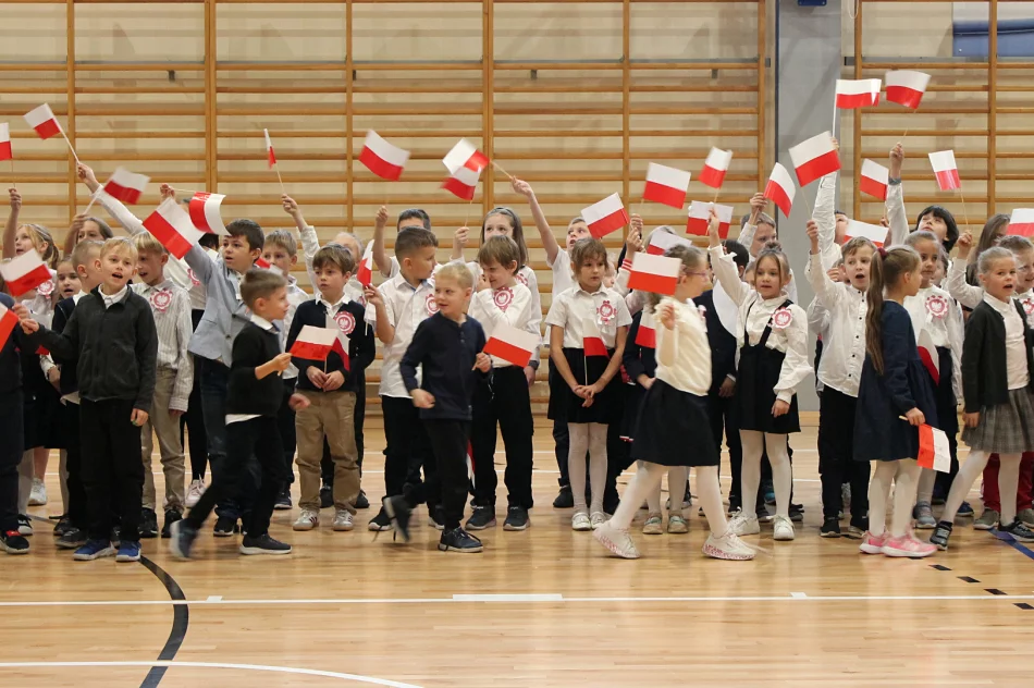 Święto Odzyskania Niepodległości w Szkole Podstawowej nr 3 - zdjęcie 2
