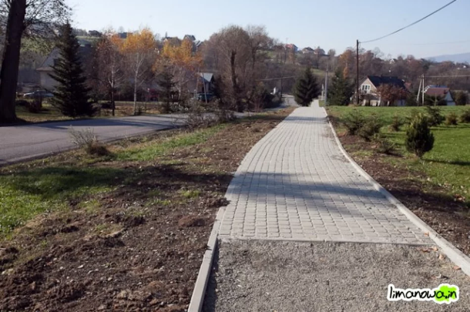 Niekończąca się budowa... - zdjęcie 2