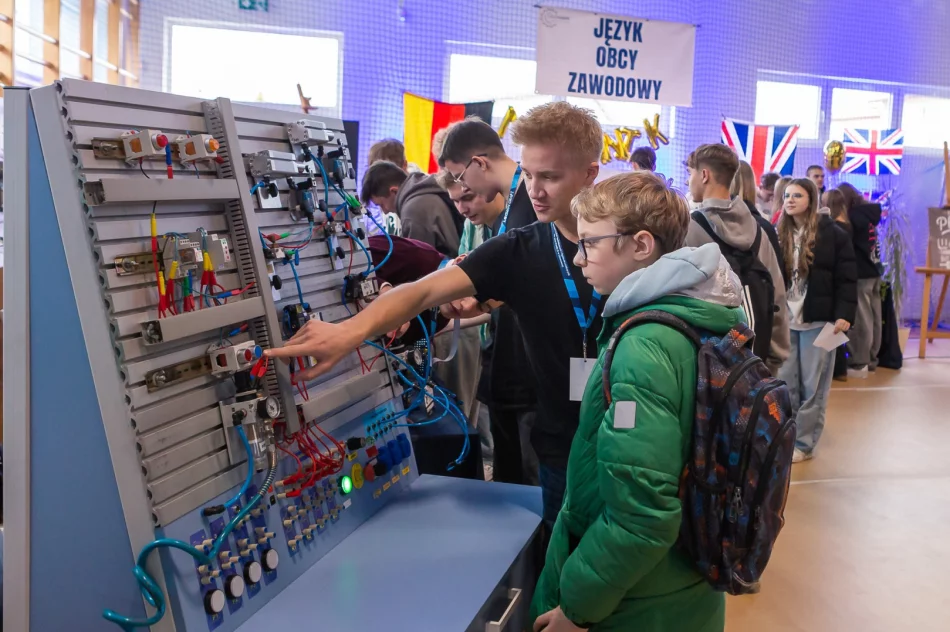 MechanCraft 2024 – Święto Zawodów w limanowskim „Mechaniku” (ZDJĘCIA) - zdjęcie 4