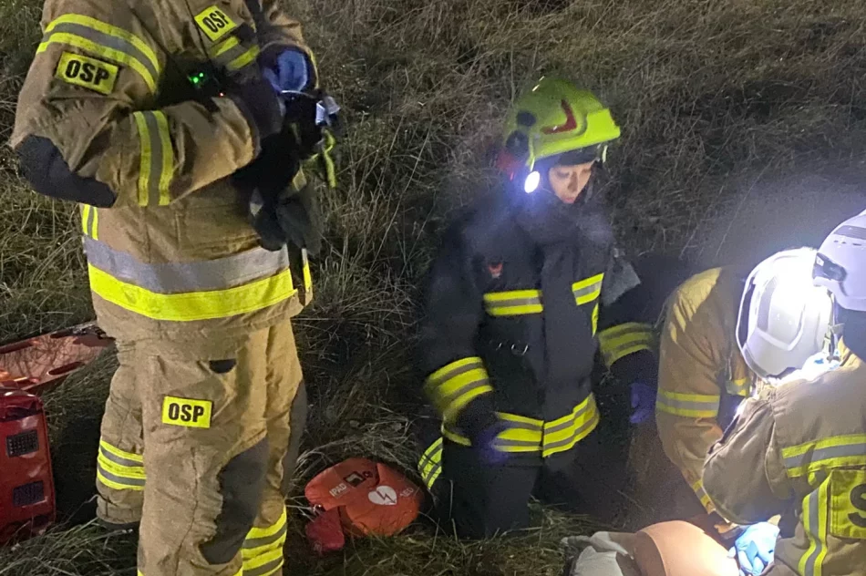 Ćwiczenia ratownicze OSP na ścieżce rowerowej - zdjęcie 7