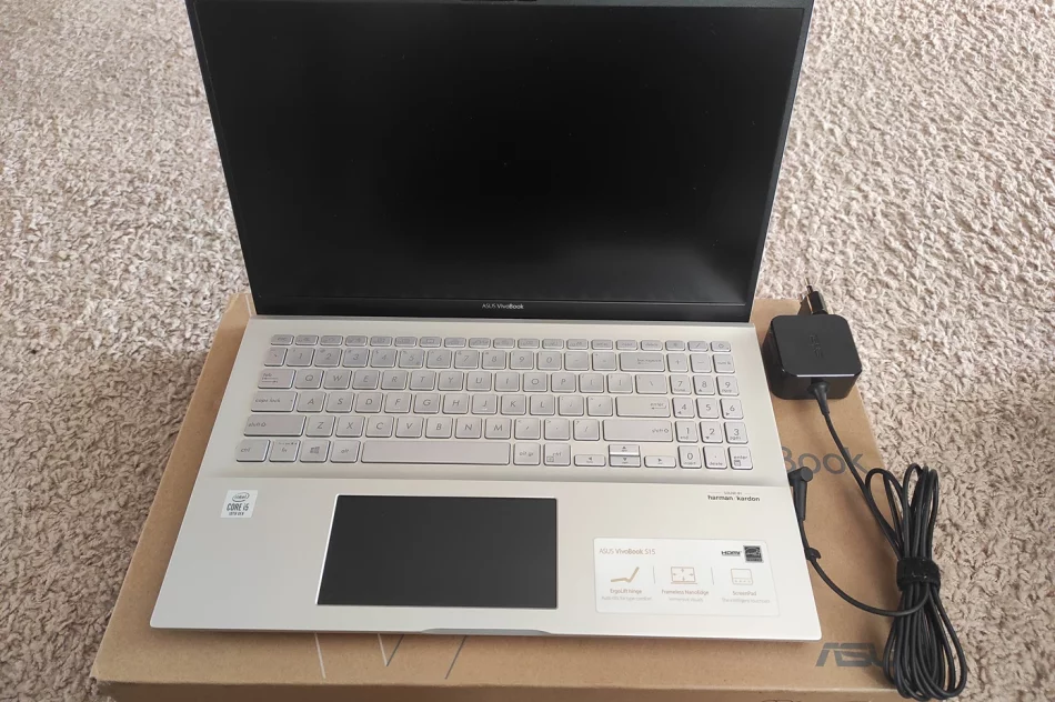 Laptop ASUS i5 10-gen, 16GB RAM, SSD 500GB, screenPad, stan perfekcyjny, JAK NOWY. - zdjęcie 1