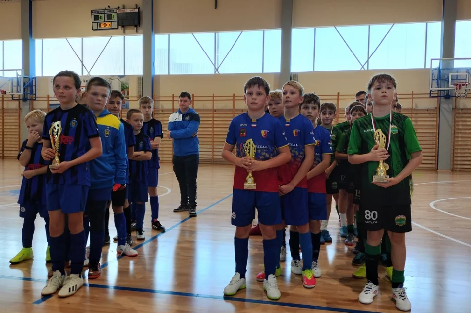 Małopolska Jesień 2024 w wydaniu limanowskim: Uran i APMT z awansem - zdjęcie 6