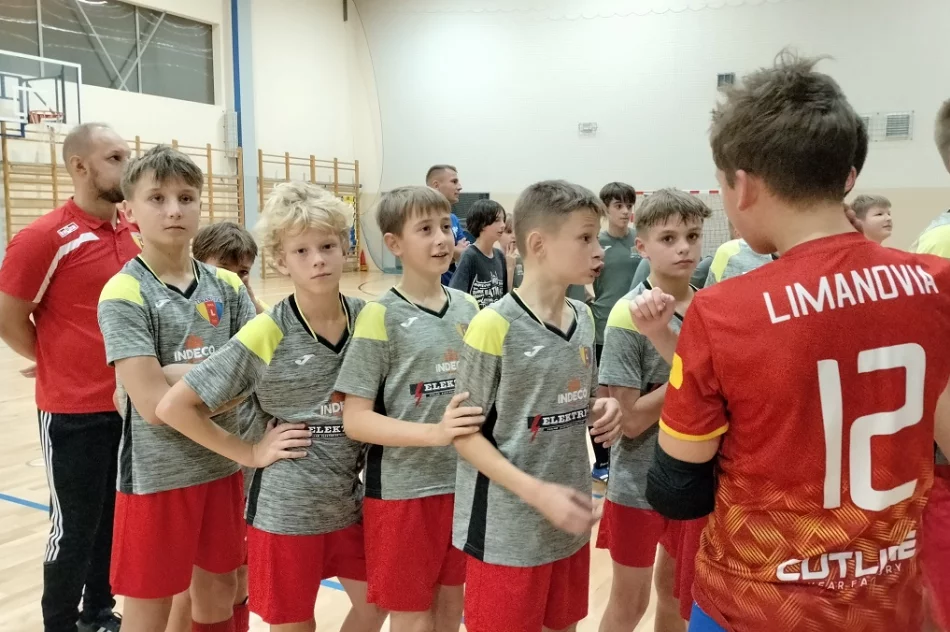 Małopolska Jesień 2024 w wydaniu limanowskim: Uran i APMT z awansem - zdjęcie 13