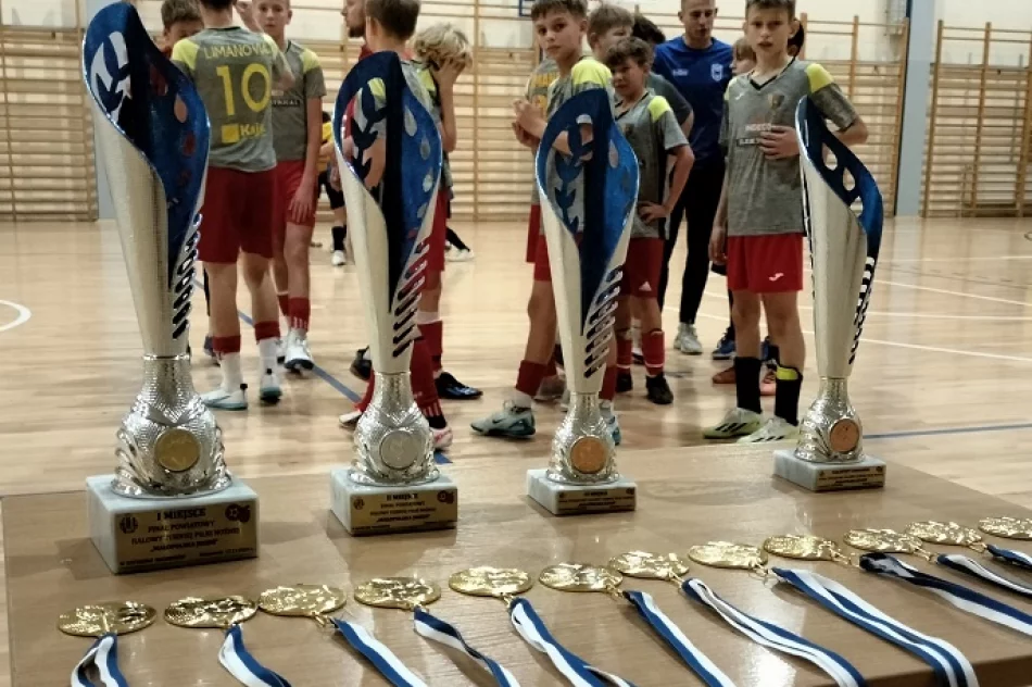 Małopolska Jesień 2024 w wydaniu limanowskim: Uran i APMT z awansem - zdjęcie 15