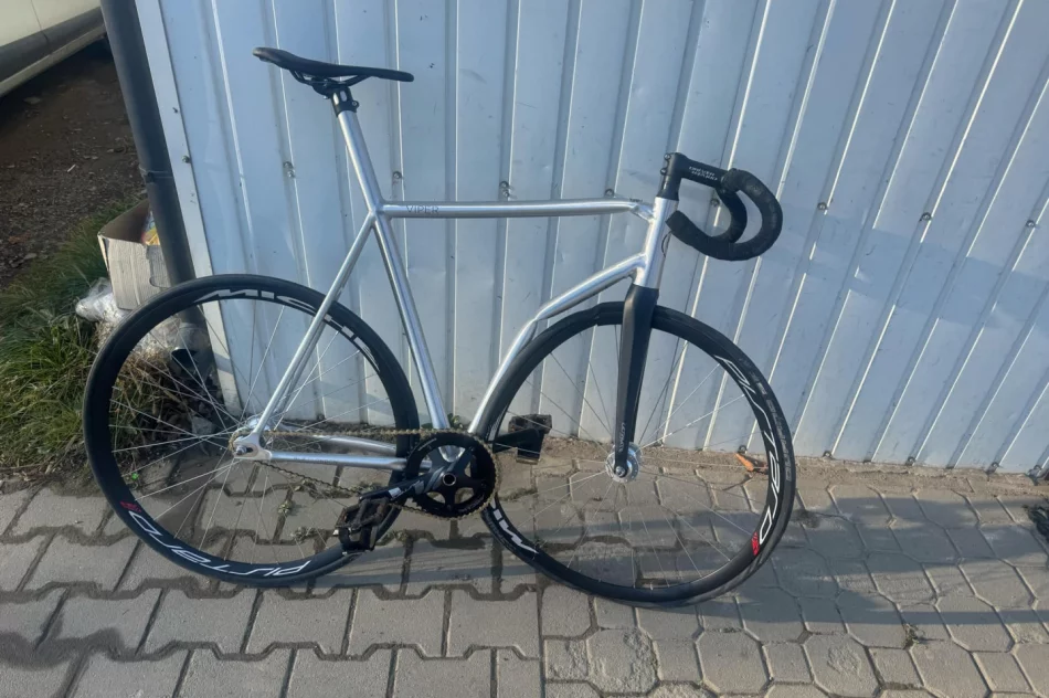16-letni rowerzysta poważnie ranny, kierowca auta zatrzymany - zdjęcie 3