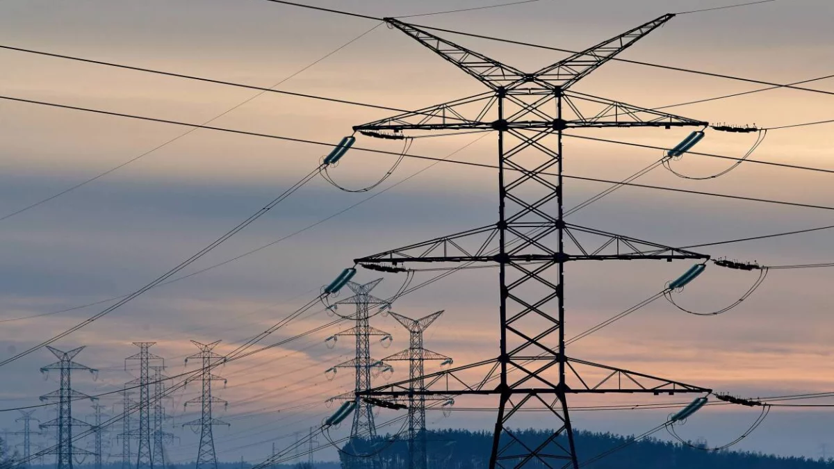 Prezydent złoży projekt ustawy obniżający ceny energii o 33 proc.