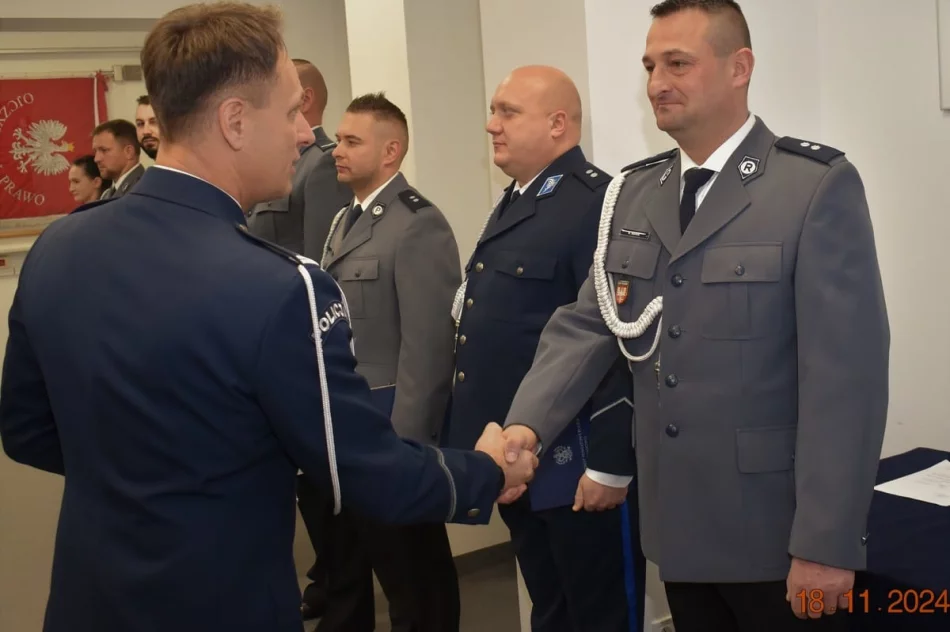 Awanse w limanowskiej policji  - zdjęcie 3