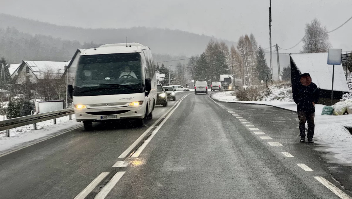 Ostrzeżenie: uwaga na oblodzenie! W nocy nawet - 8 st. C