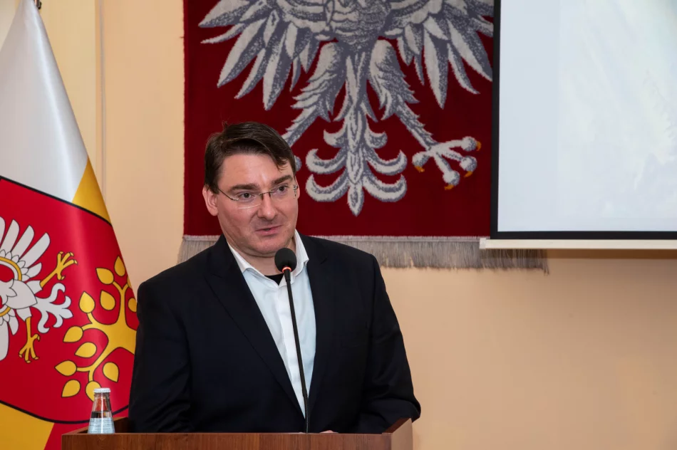 Odbyła się konferencja naukowa z okazji 80. rocznicy śmierci ks. Kazimierza Łazarskiego - zdjęcie 3
