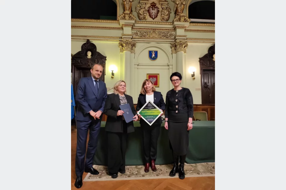 Uroczyste podpisanie umów w ramach Rządowego Funduszu Rozwoju Dróg - zdjęcie 3