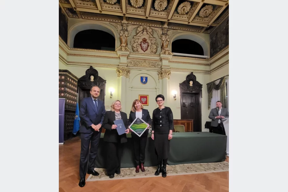 Uroczyste podpisanie umów w ramach Rządowego Funduszu Rozwoju Dróg - zdjęcie 4