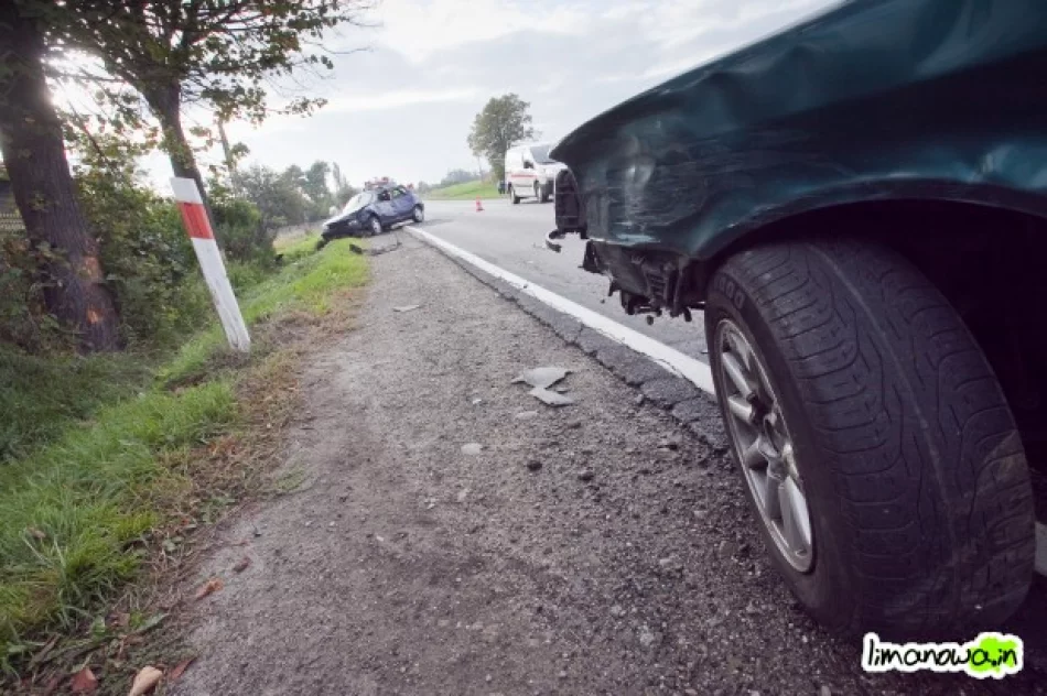 Uderzył w dwa drzewa - zdjęcie 4