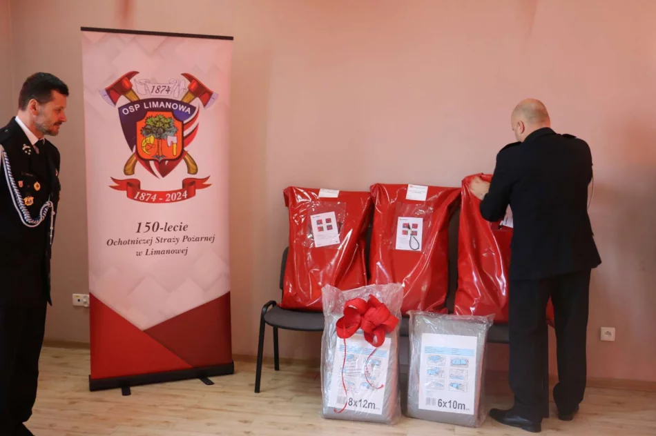 Przekazanie sprzętu dla OSP Limanowa - zdjęcie 2