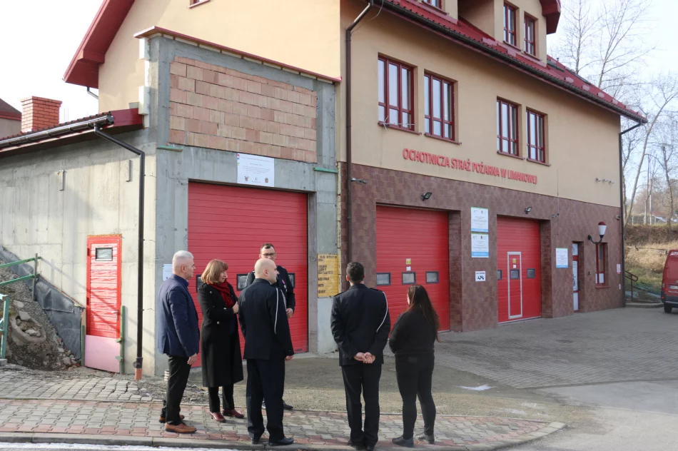 Zakończył się II etap rozbudowy budynku remizy OSP Limanowa, jednostki OSP Limanowa i OSP Łososina Górna z nowym sprzętem ratowniczo-bojowym - zdjęcie 9