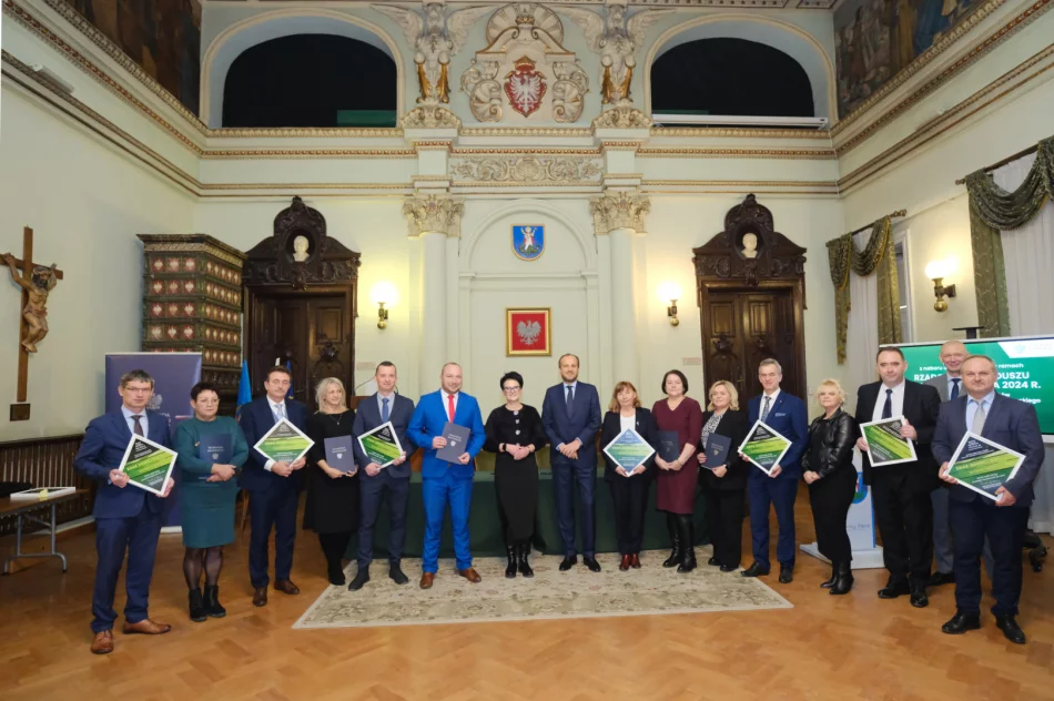 Środki na remonty dróg lokalnych - zdjęcie 20