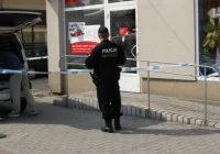 Po gotówkę z ostrym narzędziem - zdjęcie główne