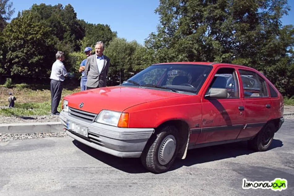 Pod prąd na nowym rondzie - zdjęcie 2