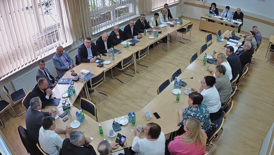 Sesja na żywo - oglądaj online - zdjęcie 1